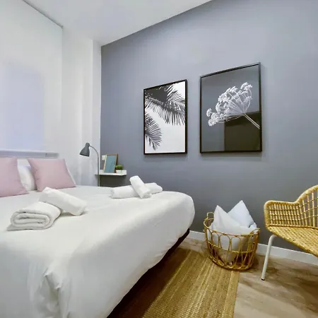 Charming La Latina Market Madrid Exterior foto